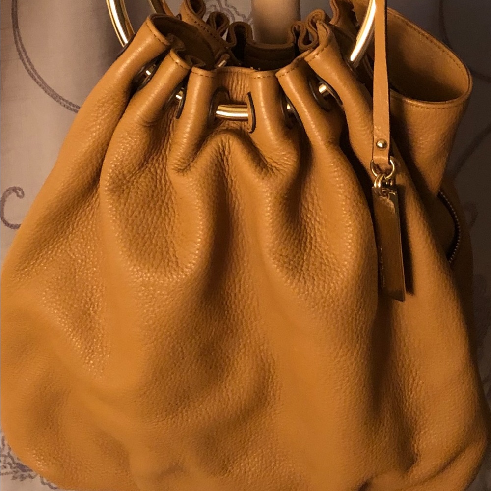 Vince Camuto NWOT leather handbag